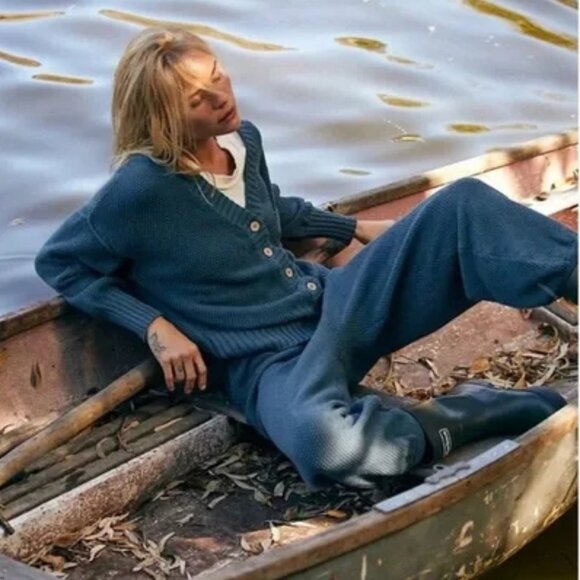 FP Beach NWOT Hailee Waffle Stitch Cardigan & Pants Sz Large - Picture 1 of 7